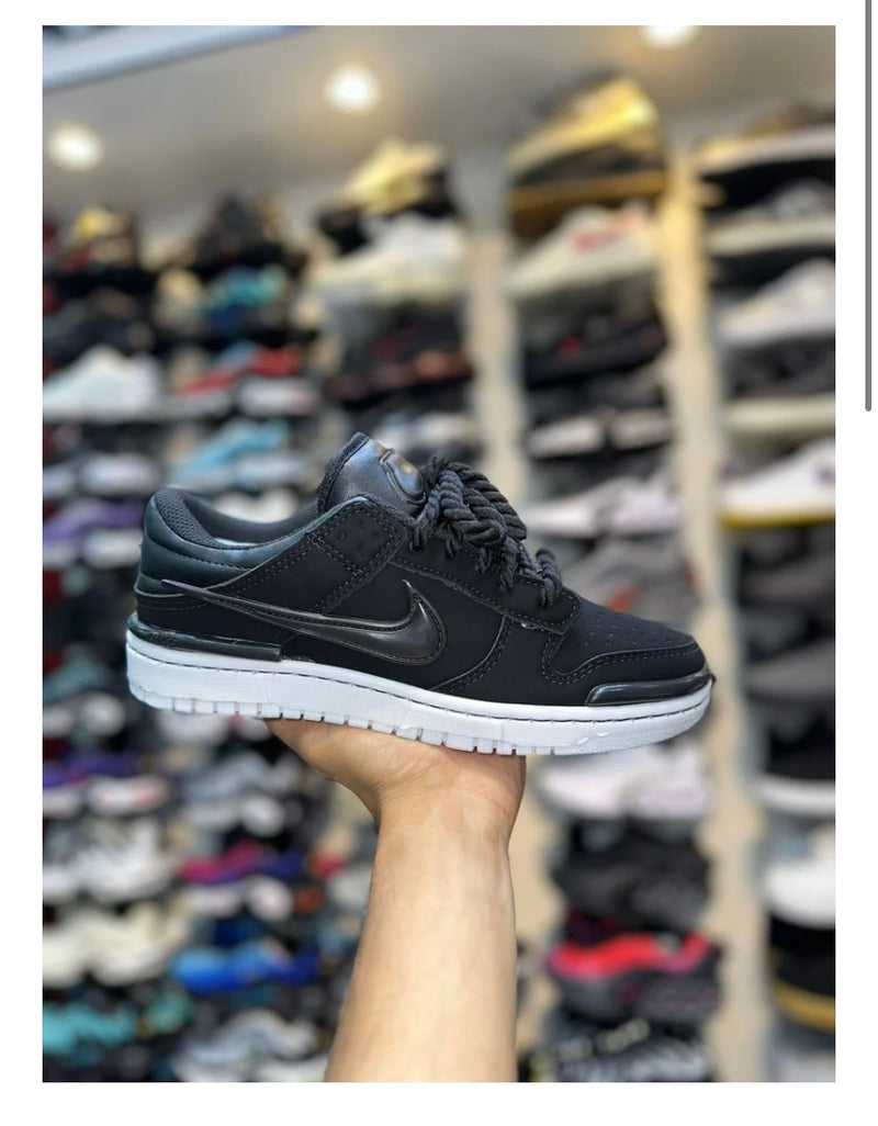 Nike Dunk Twist